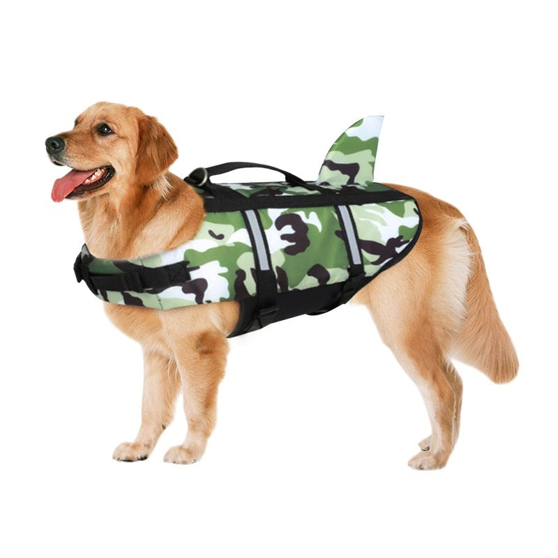 Camouflage Dog Life Jacket – Swim Safe, Look Cool